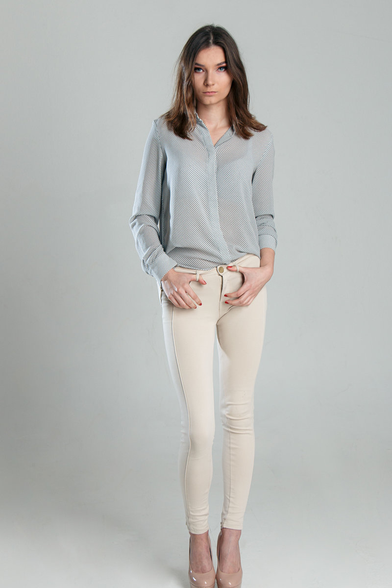 Вика, 19 лет, 0 размер груди